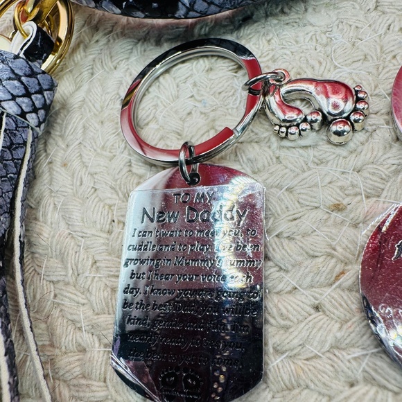 3 Piece Key Ring Holders - Picture 4 of 5